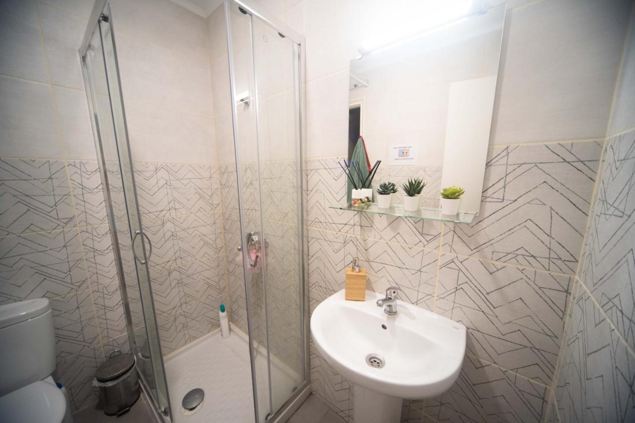 By Port Vell Rooms Barcelona Exterior foto